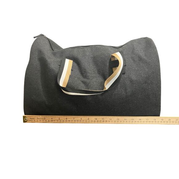 BOSS Parfums Gray Felt Duffel Bag with Striped Handles Travel Gym Bag - Picture 3 of 7